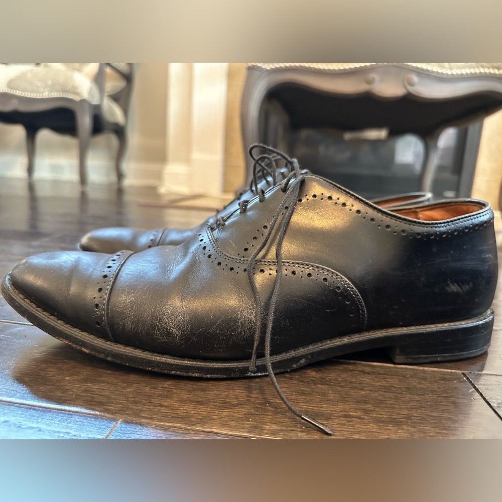 Men’s Allen Edmonds size 11.5, black leather